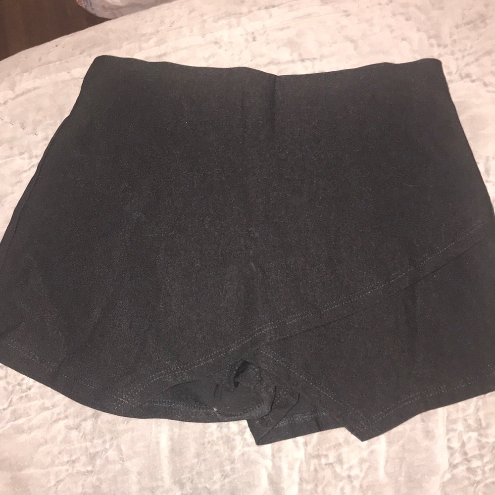 blue blush envelope skort